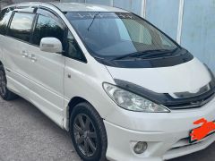 Фото авто Toyota Estima