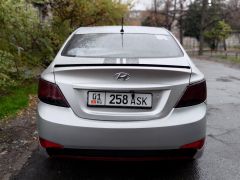 Фото авто Hyundai Solaris