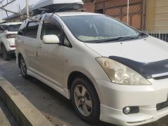 Фото авто Toyota Wish