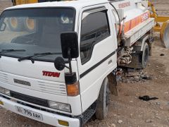 Фото авто Isuzu Elf