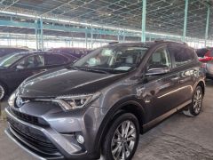 Сүрөт унаа Toyota RAV4