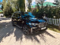 Photo of the vehicle BMW X7