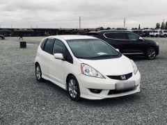 Photo of the vehicle Honda Fit