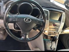 Photo of the vehicle Lexus RX