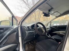 Сүрөт унаа Toyota Corolla Verso