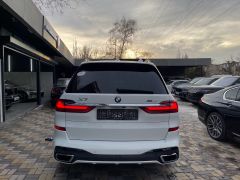 Сүрөт унаа BMW X7