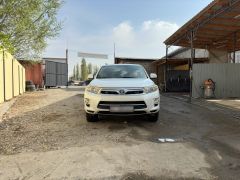 Фото Toyota Highlander  2011