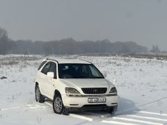 Фото авто Toyota Harrier