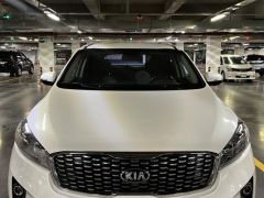 Сүрөт унаа Kia Sorento