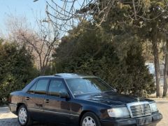 Photo of the vehicle Mercedes-Benz W124