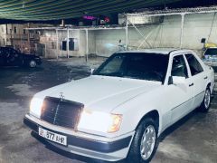 Сүрөт унаа Mercedes-Benz W124