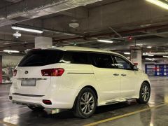 Сүрөт унаа Kia Carnival