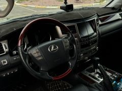 Сүрөт унаа Lexus LX