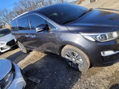 Сүрөт унаа Kia Carnival