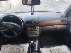 Сүрөт унаа Toyota Avensis