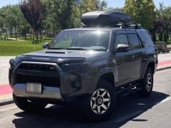 Photo of the vehicle Toyota 4Runner