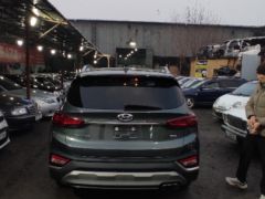 Сүрөт унаа Hyundai Santa Fe