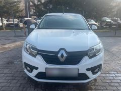 Фото авто Renault Sandero