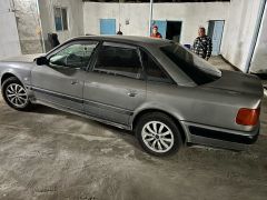 Photo of the vehicle Audi 100