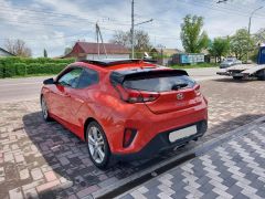 Photo of the vehicle Hyundai Veloster