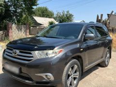 Сүрөт унаа Toyota Highlander