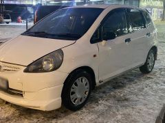 Photo of the vehicle Honda Fit