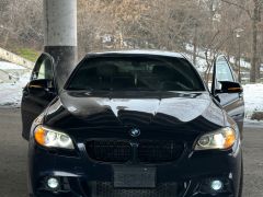 Photo of the vehicle BMW 5 Series