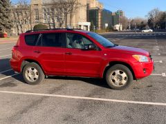 Сүрөт унаа Toyota RAV4