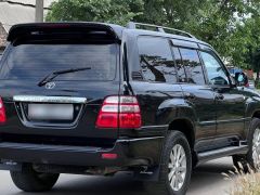 Photo of the vehicle Toyota Land Cruiser