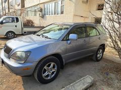 Photo of the vehicle Lexus RX