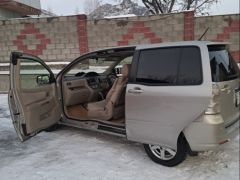 Фото авто Toyota Raum