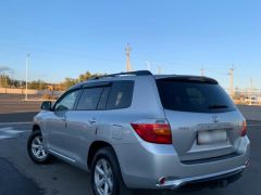 Сүрөт унаа Toyota Highlander