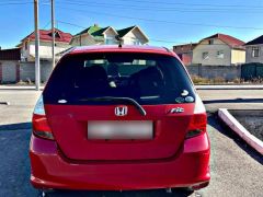 Фото авто Honda Fit