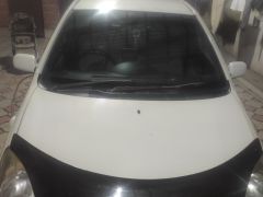 Photo of the vehicle Toyota Vitz