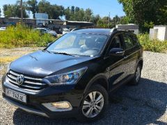 Сүрөт унаа Dongfeng AX7