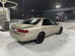 Сүрөт унаа Toyota Camry