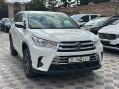 Фото авто Toyota Highlander