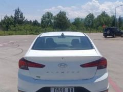 Фото авто Hyundai Elantra