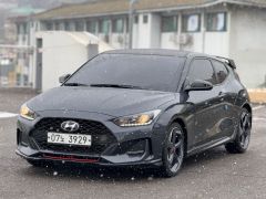 Photo of the vehicle Hyundai Veloster