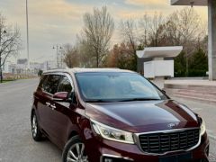 Фото авто Kia Carnival