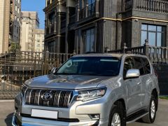 Фото авто Toyota Land Cruiser Prado