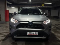 Сүрөт унаа Toyota RAV4