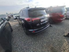 Photo of the vehicle Toyota RAV4