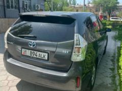 Сүрөт унаа Toyota Prius v (+)