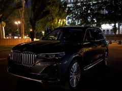 Фото авто BMW X7