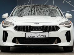 Сүрөт унаа Kia Stinger