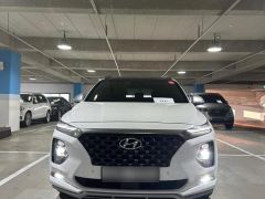 Photo of the vehicle Hyundai Santa Fe