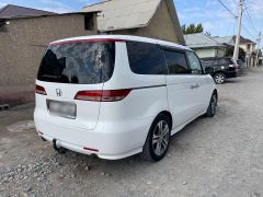 Фото авто Honda Elysion