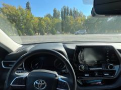 Сүрөт унаа Toyota Highlander