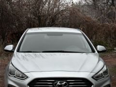 Photo of the vehicle Hyundai Sonata